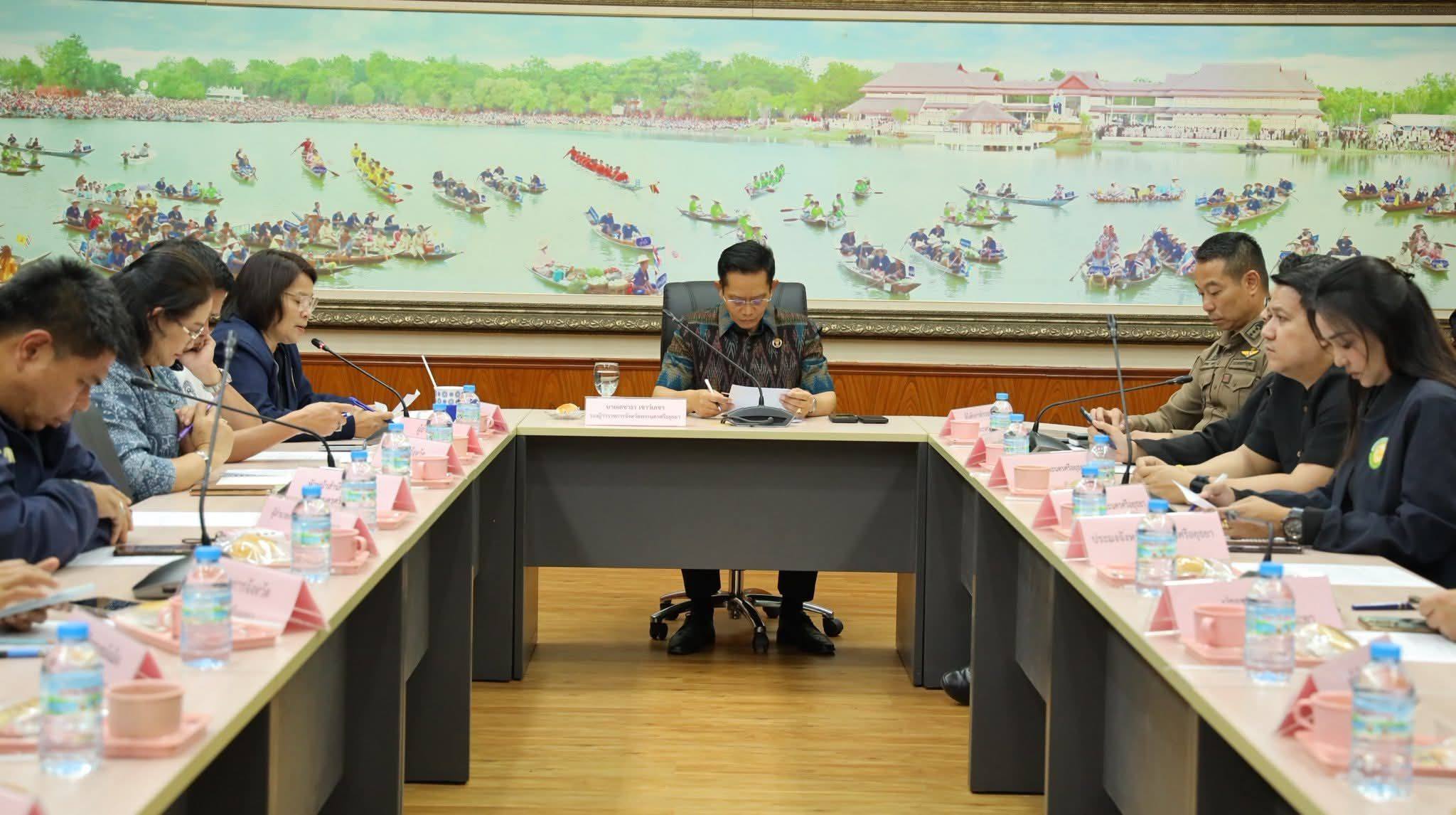 พช.พระนครศรีอยุธยา🔹 พช.อยุธยา ร่วมขับเคลื่อนมาตรการองค์กรด้านความปลอดภัยทางถนน ประจำปี 2569 เน้นย้ำมาตรการสวมหมวกนิรภัย 100 เปอร์เซ็นต์